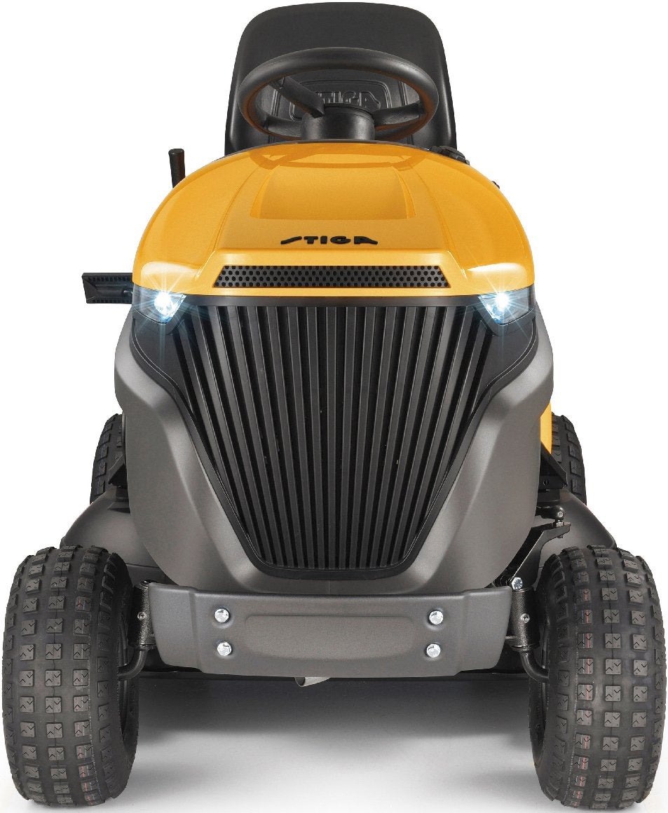 Stiga Rasentraktor Estate 7102 W Special HONDA mit Mulchstopfen, Anhängerkupplung und Ladegerät