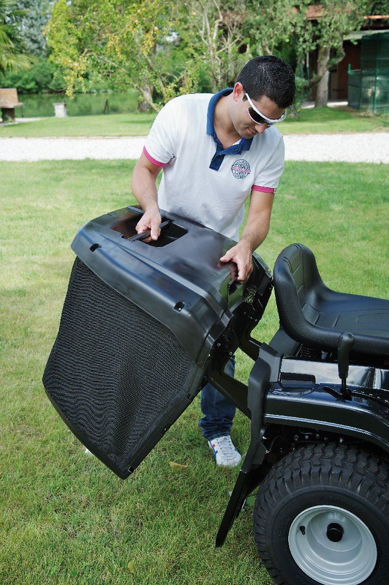 Alpina Rasentraktor AT 84 HA