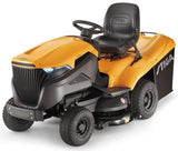 Stiga Rasentraktor Estate 7102 W mit Mulchstopfen, Anhängerkupplung und Ladegerät